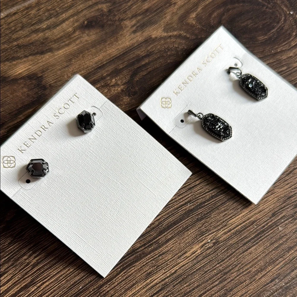 Kendra Scott Custom Black Earring Set - Picture 4 of 8